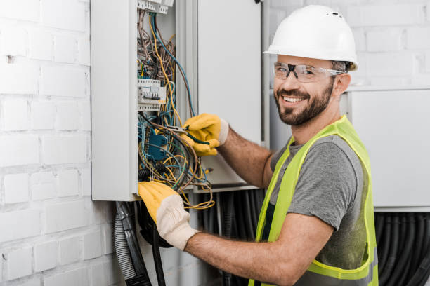 Best 24-Hour Electrician  in Mill City, OR